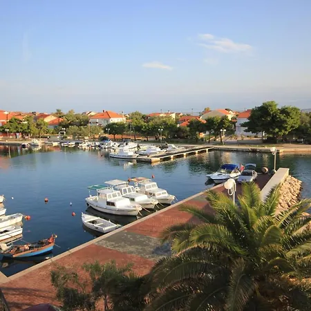 By The Sea Poljana, Ugljan - 8450 דירה פרקו