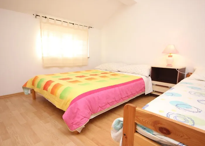 Appartement By The Sea Poljana, Ugljan - 8450